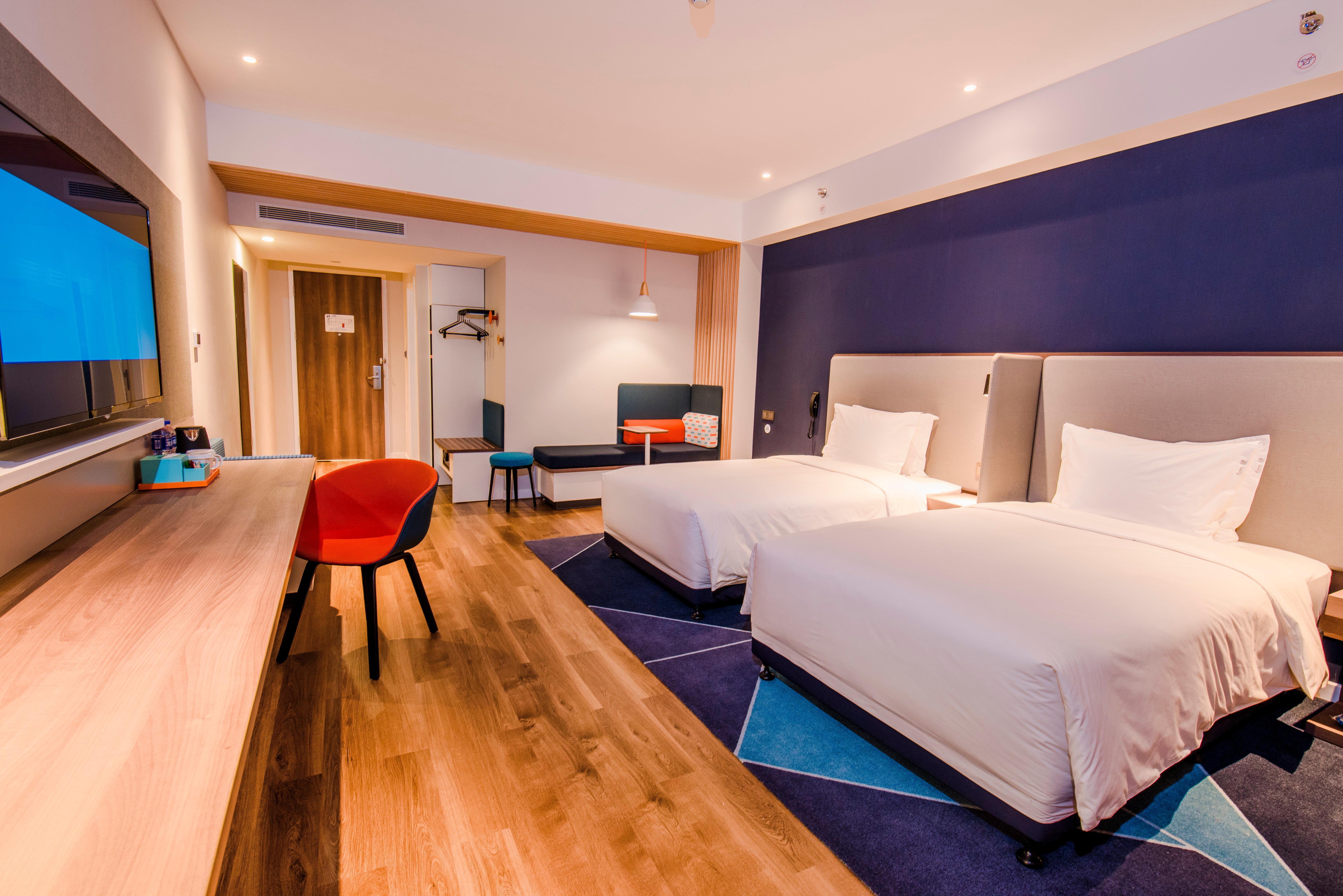 Holiday Inn Express Yinchuan Downtown By Ihg Экстерьер фото
