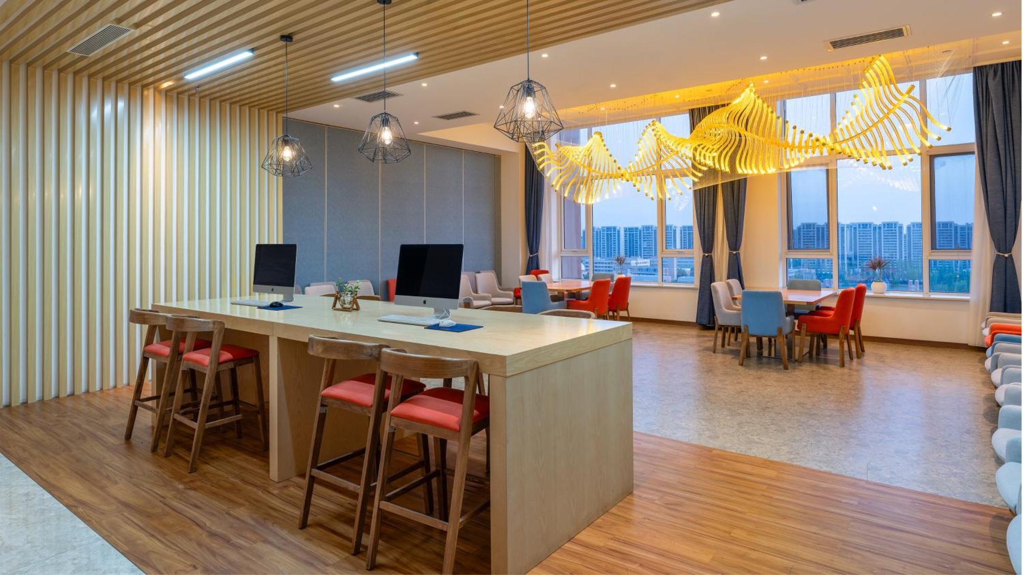 Holiday Inn Express Yinchuan Downtown By Ihg Экстерьер фото