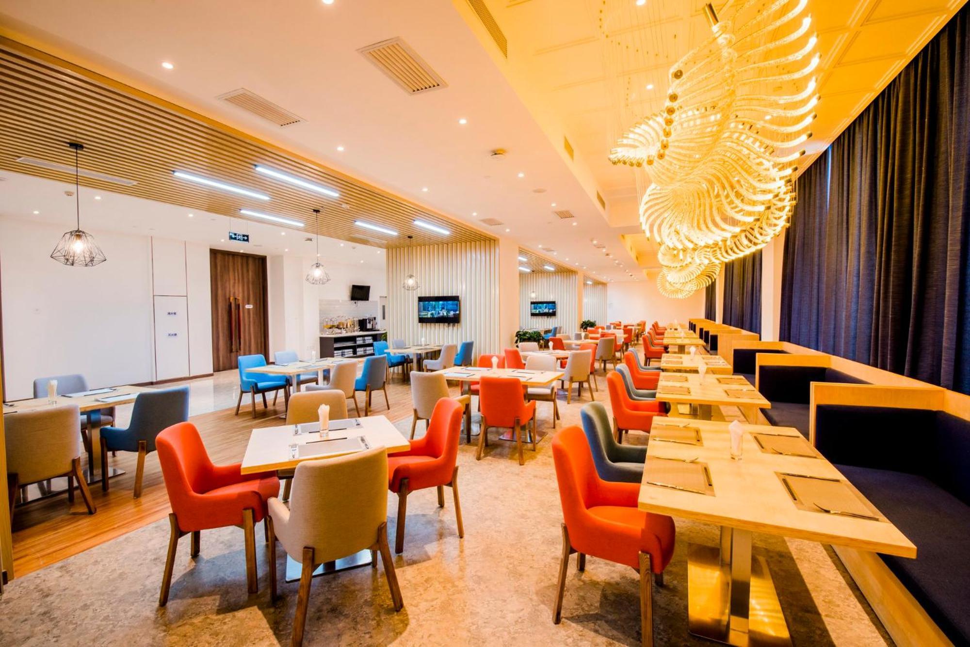 Holiday Inn Express Yinchuan Downtown By Ihg Экстерьер фото